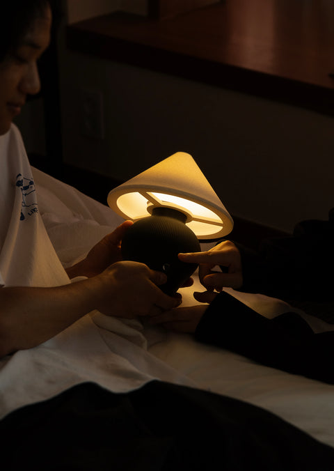 Archive | Dosan Lamp 001