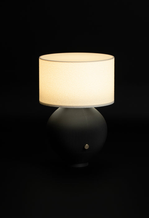 Archive | Dosan Lamp 002