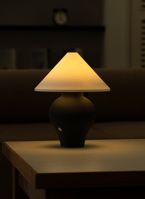 Archive | Dosan Lamp 001