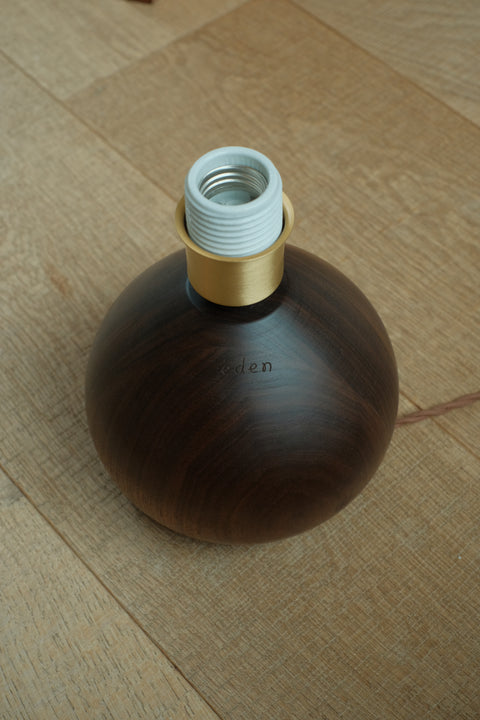 Chestnut Lamp in Walnut (Baby Blue)