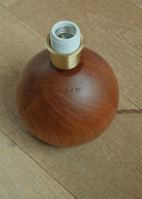 Chestnut Lamp in Cherry (Butter Yellow)