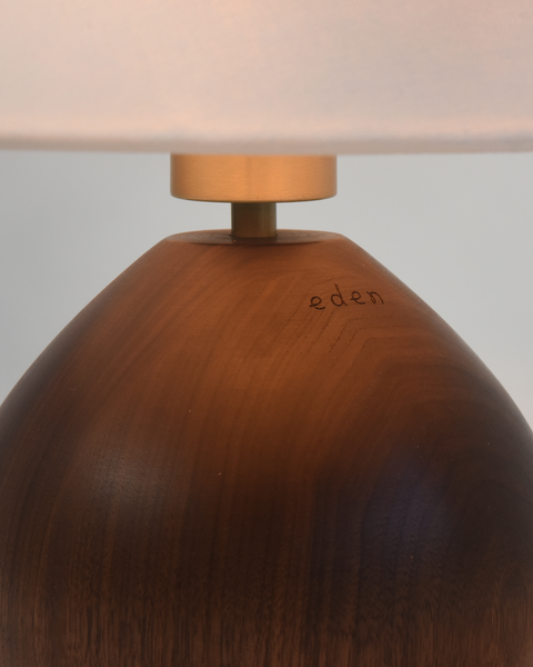 Chestnut Lamp in Walnut (Baby Blue)
