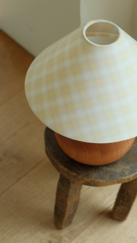 Chestnut Lamp in Cherry (Butter Yellow)